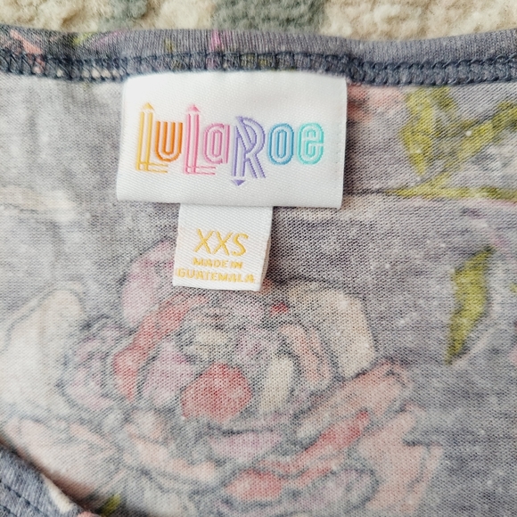 NWT LulaRoe Irma Floral Tunic Top Short Sleeve XXS - Picture 5 of 7